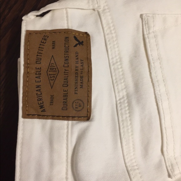 Men’s white jeans American Eagle NWOT size 28 - Picture 2 of 8